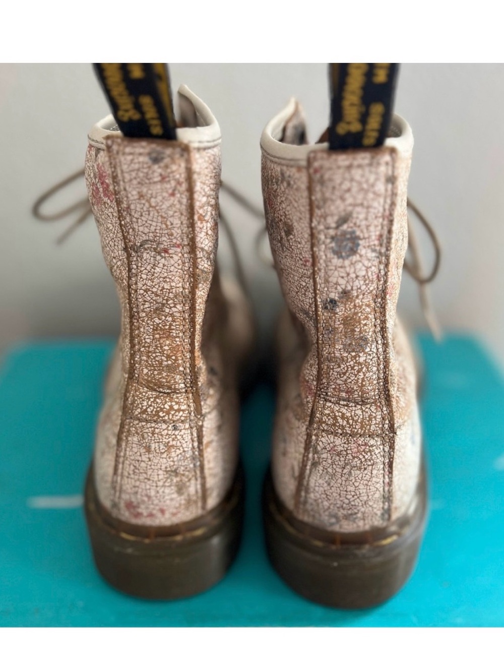 Dr. Martens | 1460 Pascal Cracked Floral Leather Size 41 or US 9 - Picture 5 of 8
